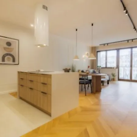 Apartament Cs Brown On *